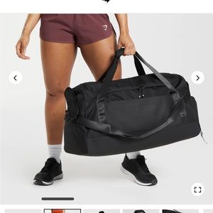 LARGE EVERYDAY GYM BAG DUFFLE GYM SHARK
